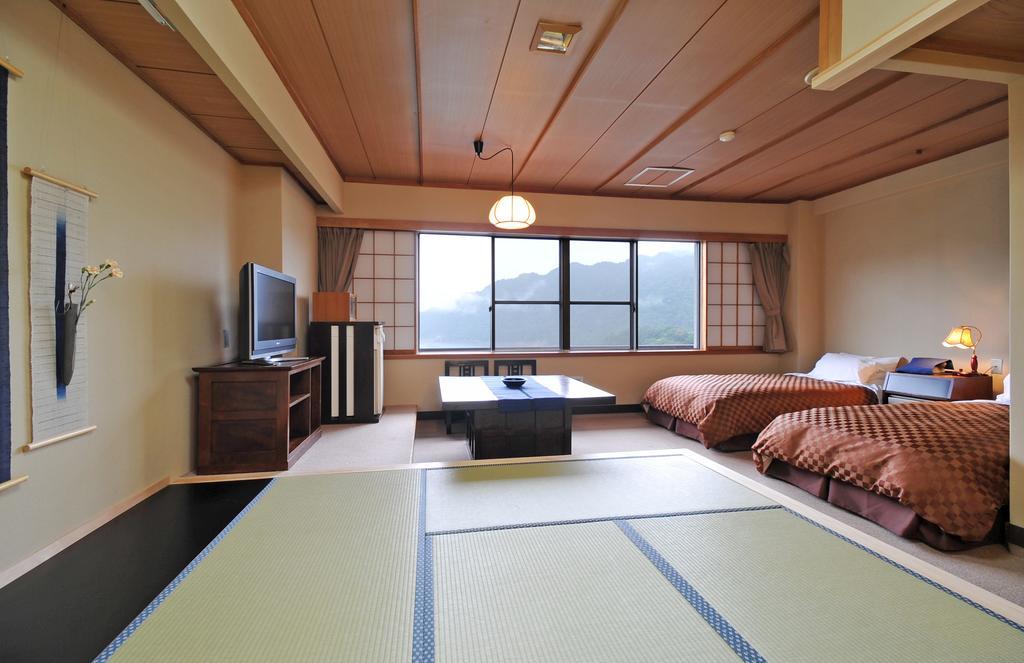 Sarugakyo Hotel Minakami Ngoại thất bức ảnh